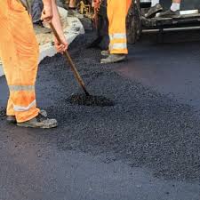 Why Choose Us For All Your Driveway Paving Needs in Smithville, OH?